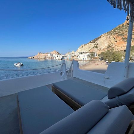Blu Intenso Boathouse Firopotamos Ngoại thất bức ảnh