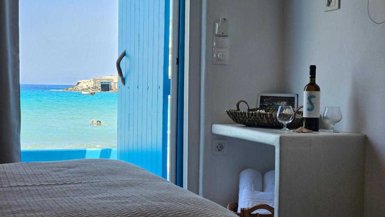 Blu Intenso Boathouse Firopotamos Ngoại thất bức ảnh