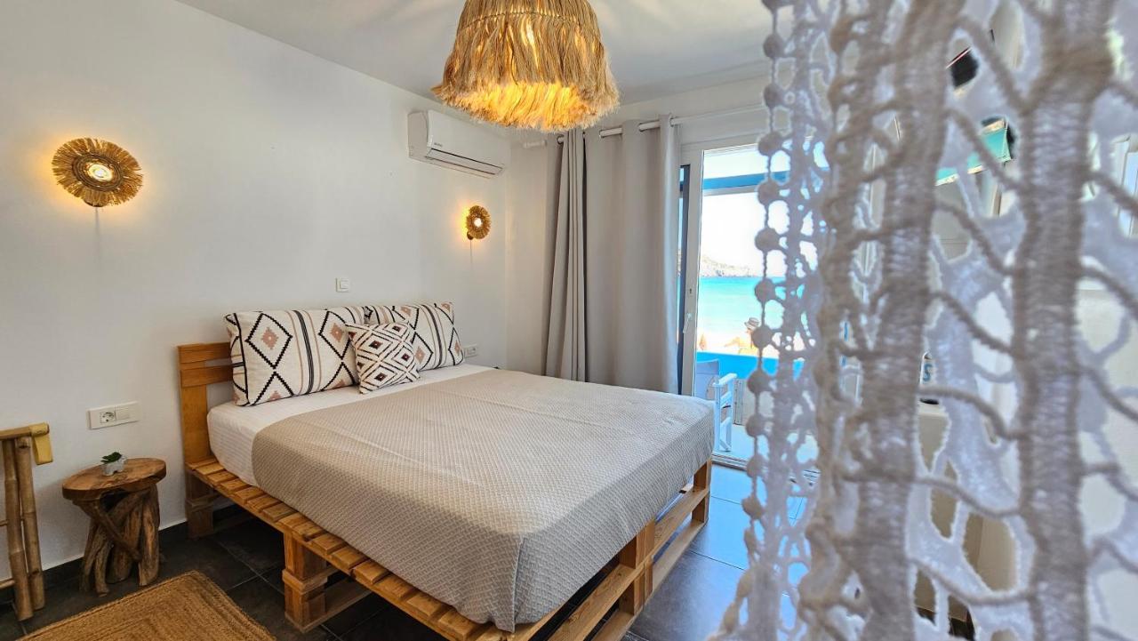 Blu Intenso Boathouse Firopotamos Ngoại thất bức ảnh