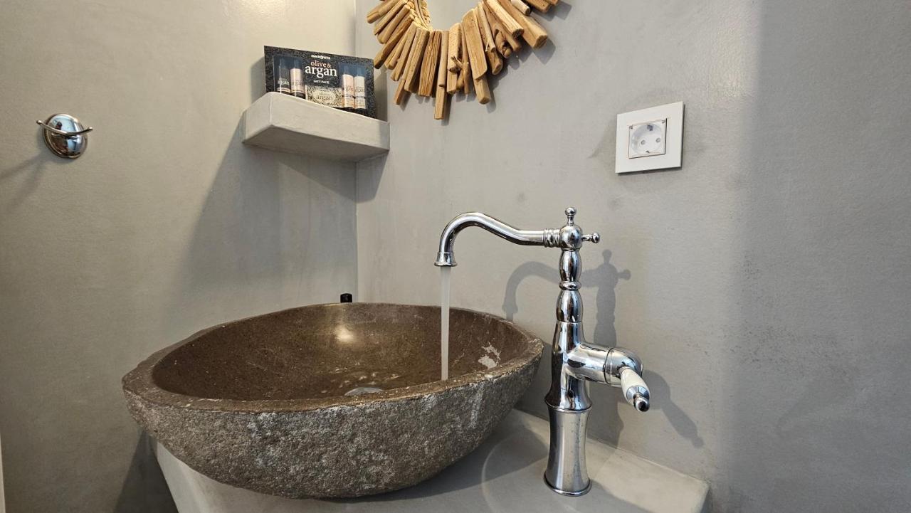 Blu Intenso Boathouse Firopotamos Ngoại thất bức ảnh