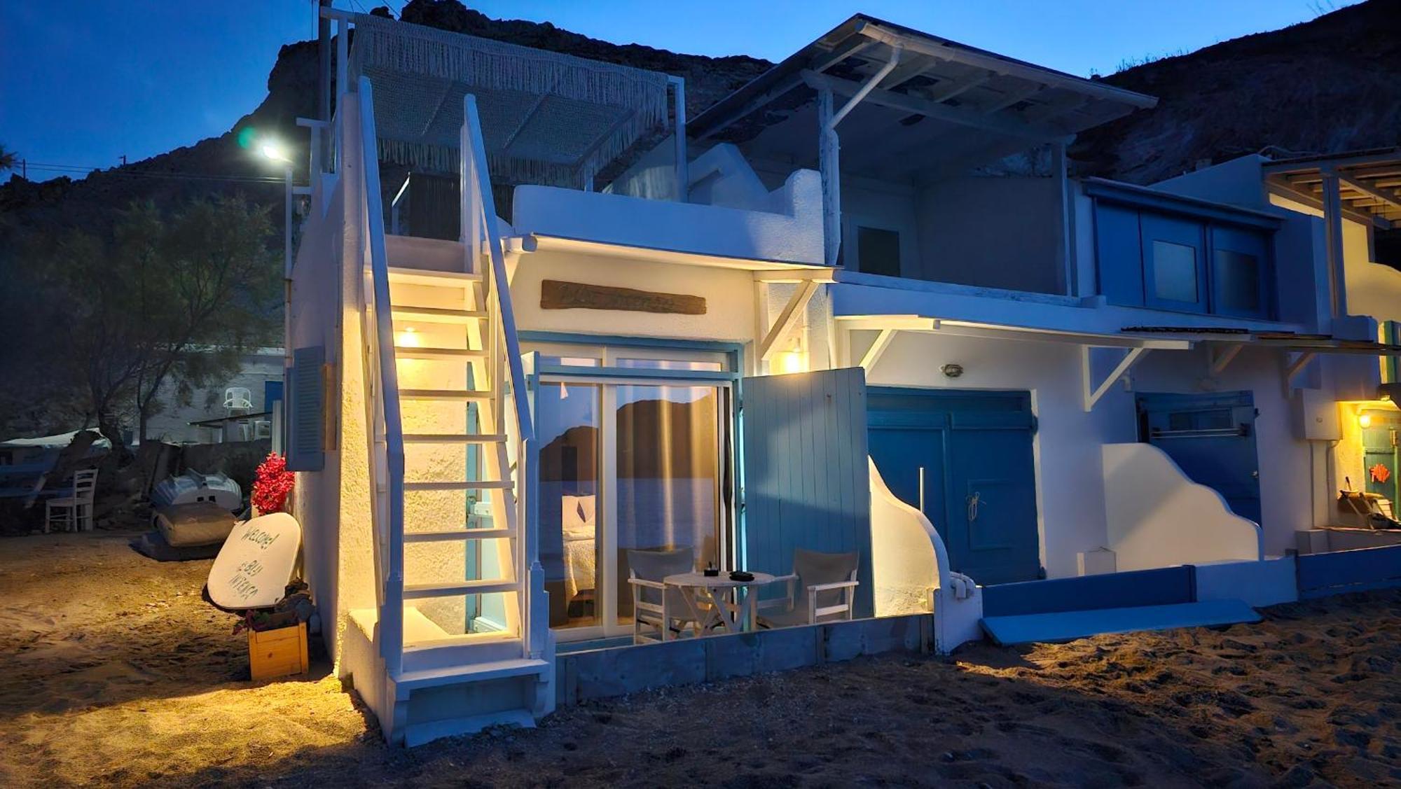 Blu Intenso Boathouse Firopotamos Ngoại thất bức ảnh