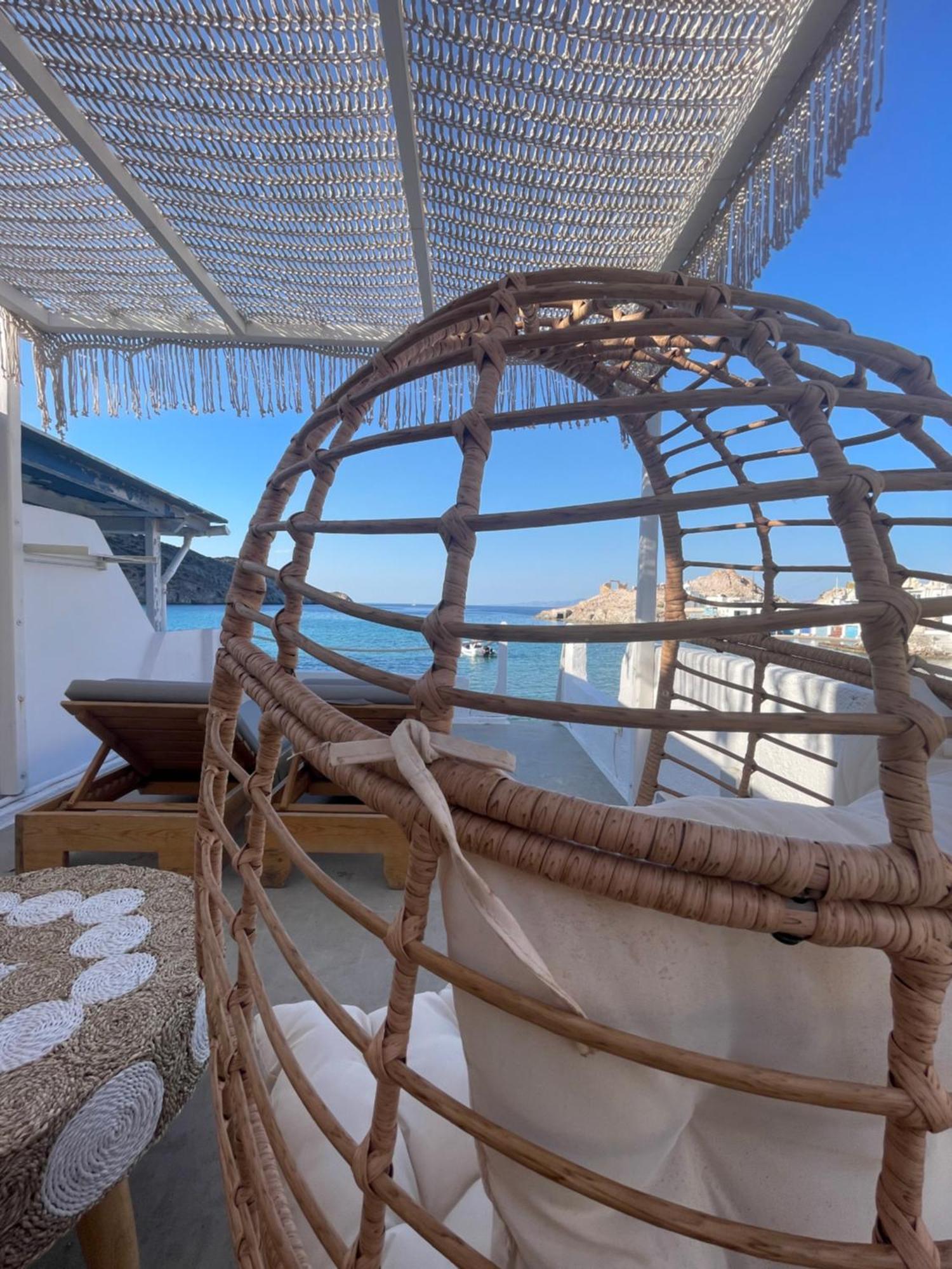 Blu Intenso Boathouse Firopotamos Ngoại thất bức ảnh